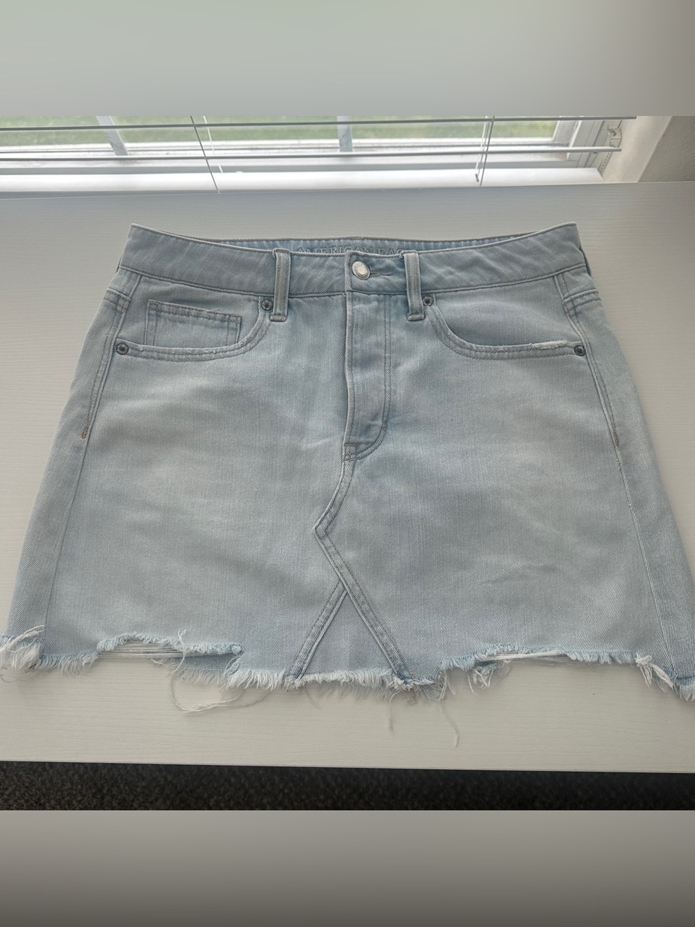 American Eagle Light Wash Denim Skirt